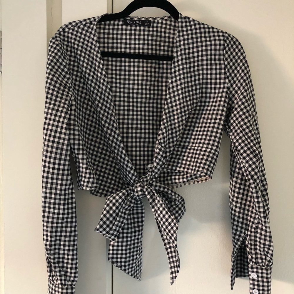 NastyGal Cropped Bow Tie Shirt - Picture 1 of 2